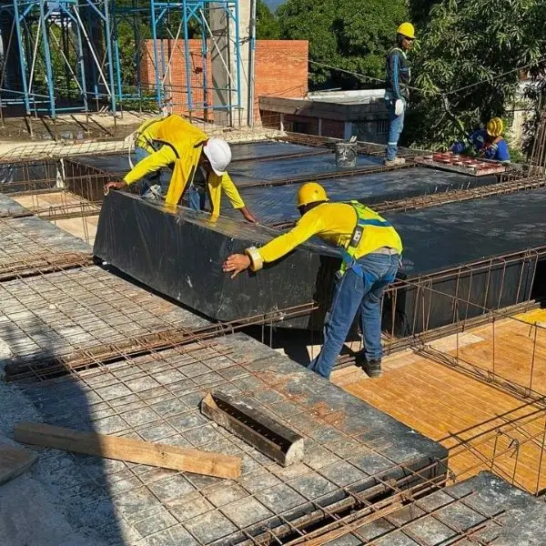 Casetón en placa de entrepiso