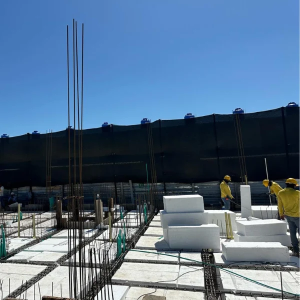 Casetón en placa de cimentación. casetón perdido